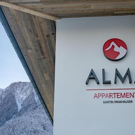 Alma Appartements Mayrhofen Esterno foto