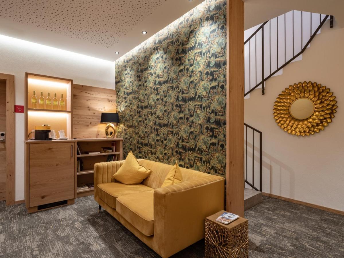 Alma Appartements Mayrhofen Esterno foto