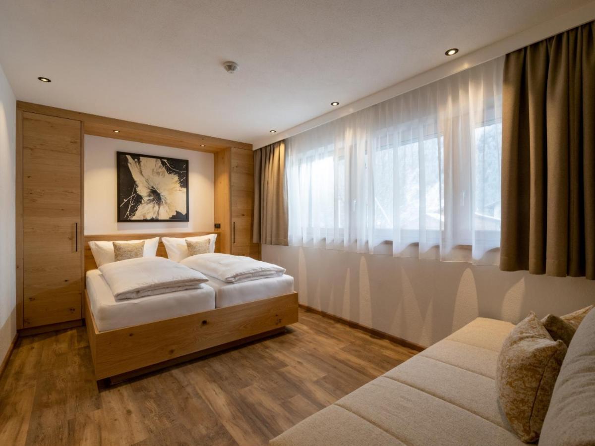 Alma Appartements Mayrhofen Esterno foto