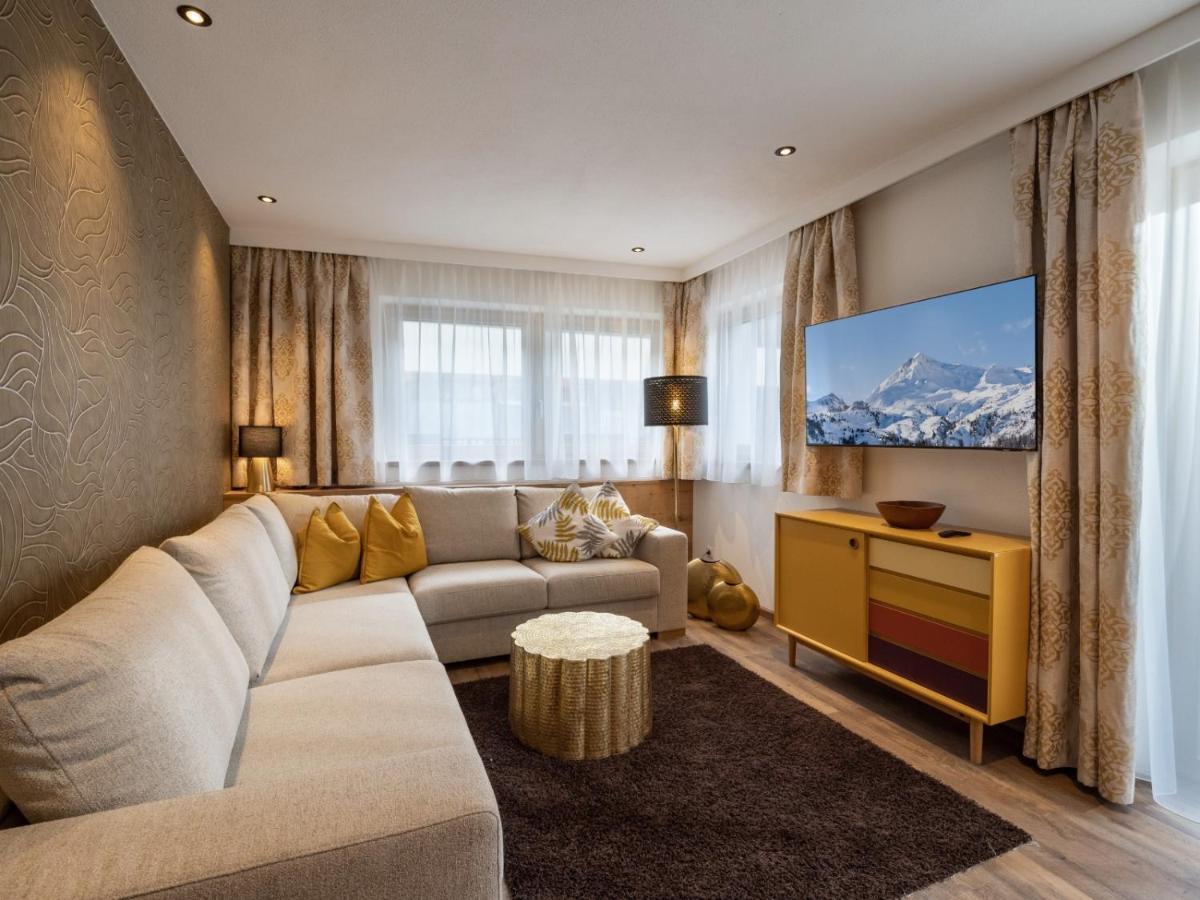 Alma Appartements Mayrhofen Esterno foto