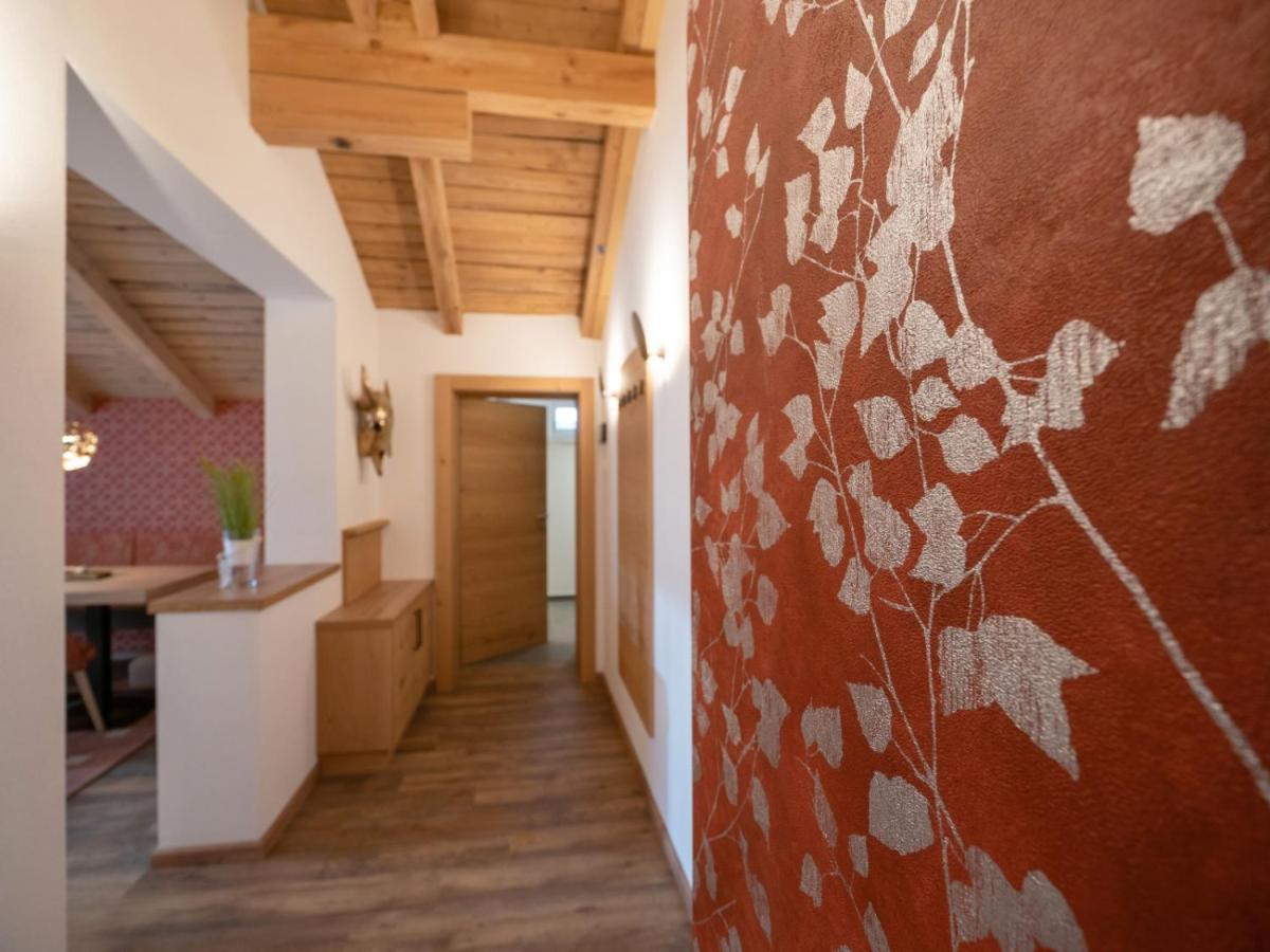 Alma Appartements Mayrhofen Esterno foto