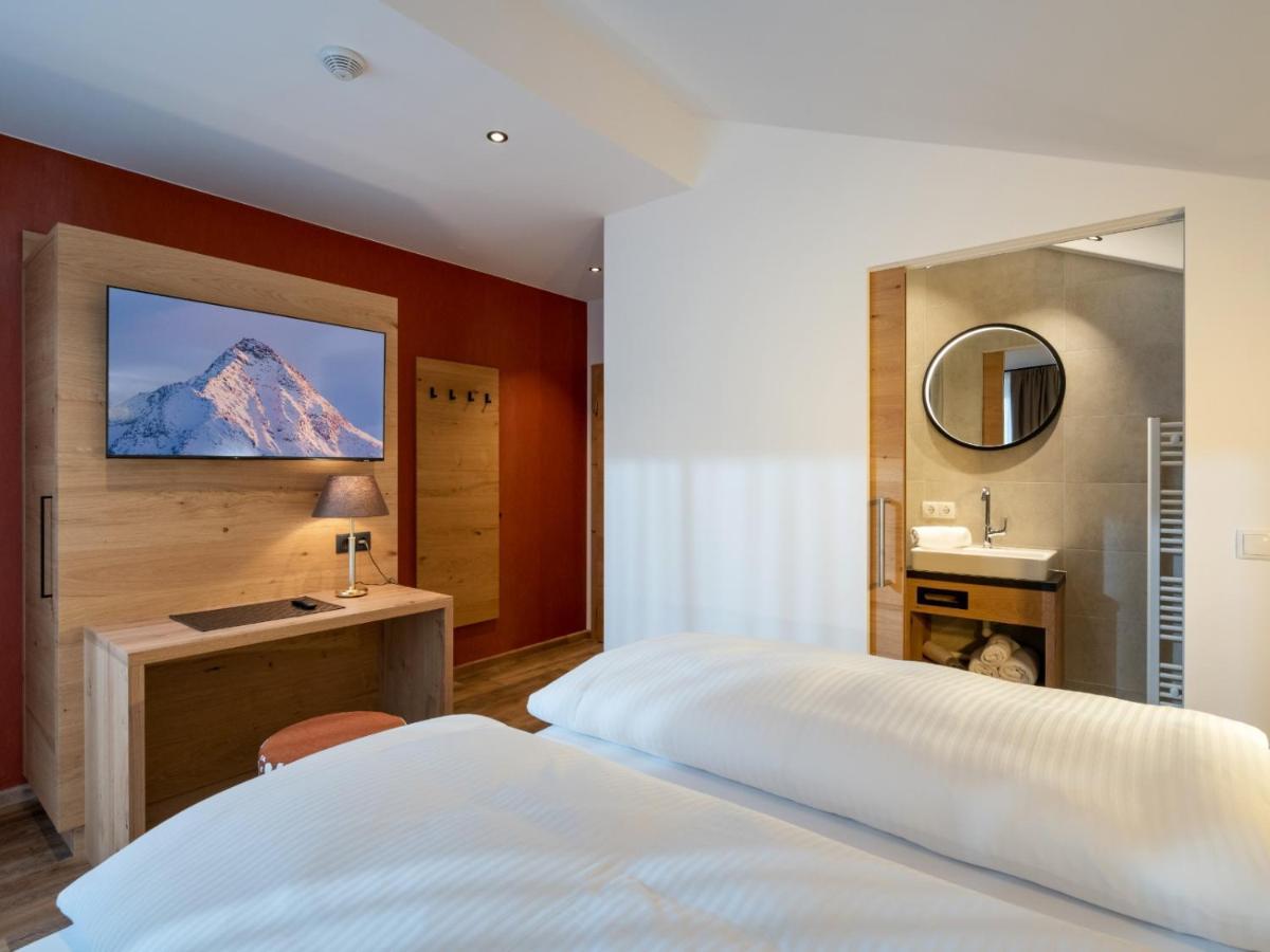 Alma Appartements Mayrhofen Esterno foto