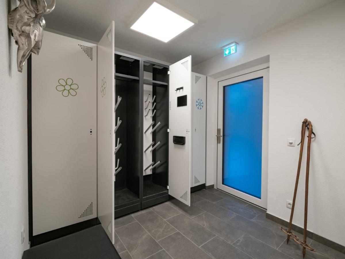 Alma Appartements Mayrhofen Esterno foto